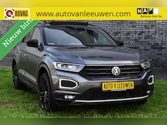Volkswagen T-Roc - 1.5 TSI Sport PANORAMADAK/VIRTUAL COCKPIT/CAMERA/STOELVW/ETC