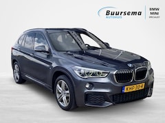 BMW X1 - sDrive18i High Exec * Zwart Sportlederen interieur * M-Sportpakket * Navigatie