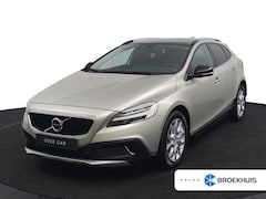 Volvo V40 Cross Country - | Eerste Eigenaar | Camera | Trekhaak | Leer | Panorama | Cruise Control