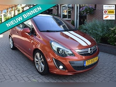 Opel Corsa - 1.4-16V Cosmo/OPC-LINE/AIRCO/NAVIGATIE/CRUISE-CONTROL/PARKEERSENSOREN/STUURBEKRACHTIGING/A