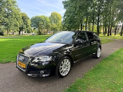 Audi A3 Sportback - 1.4 TFSI S-edition Automaat-Goed onderhouden