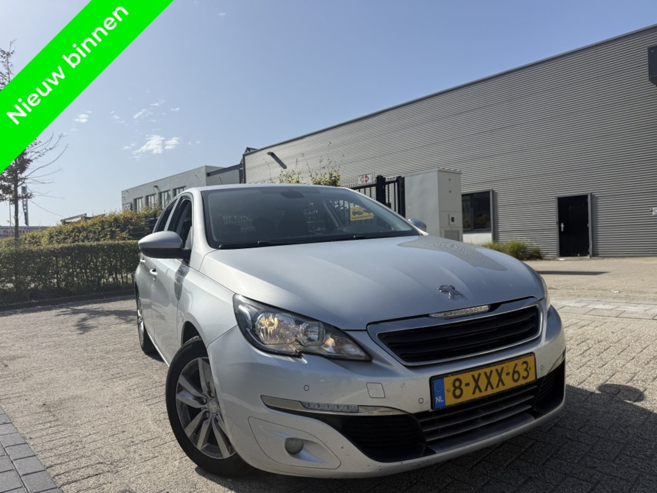 Peugeot 308 - 1.6 HDi Navi|Cruise|Clima|Sensoren - AutoWereld.nl