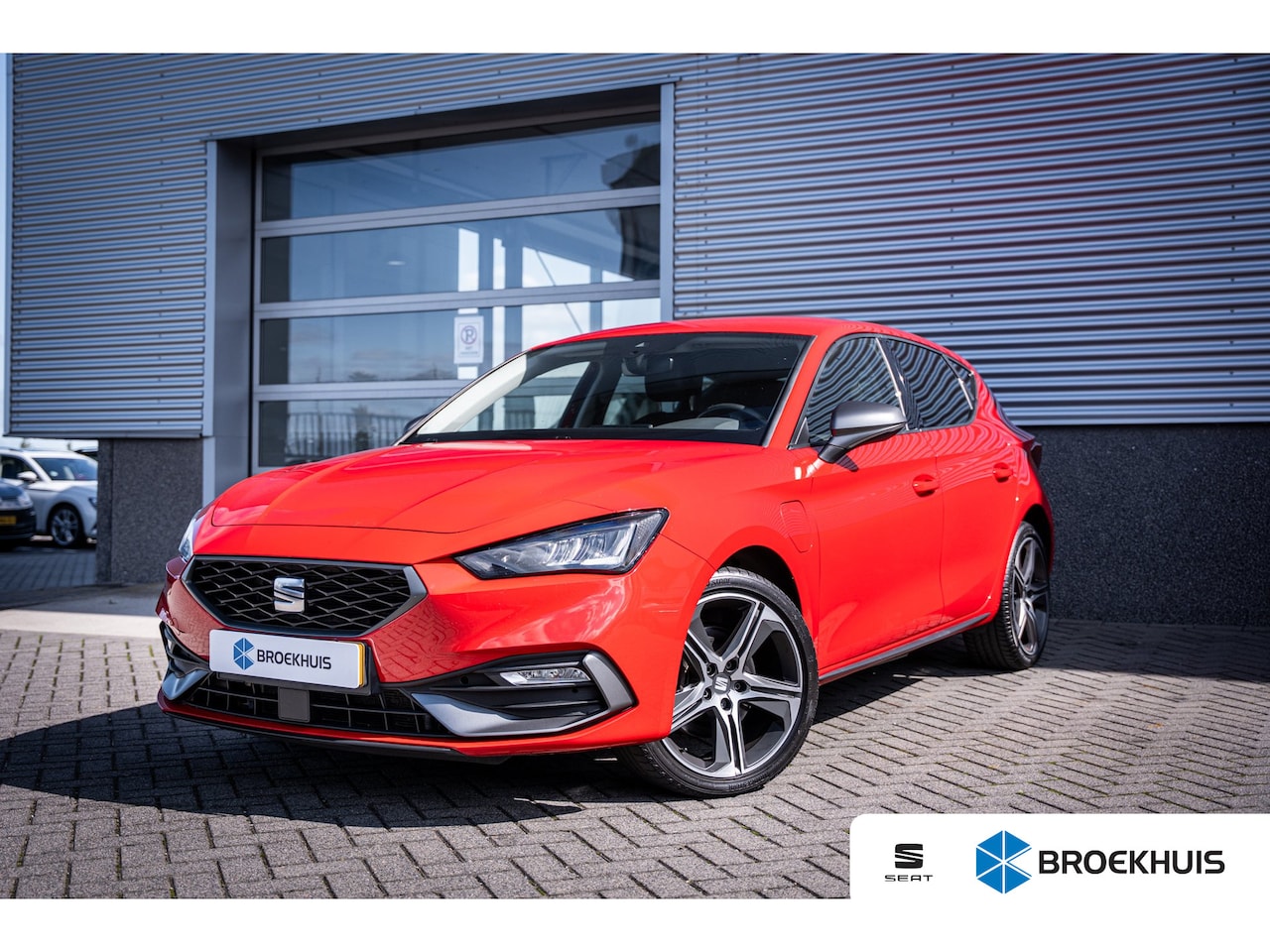 SEAT Leon - 1.4 TSI eHybrid PHEV FR Business Intense | Achteruitrijcamera | Parkeersensor voor | Trekh - AutoWereld.nl