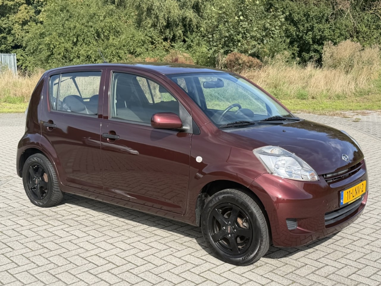 Daihatsu Sirion 2 - 1.3-16V 84.150 km nap apk:6-2027 - AutoWereld.nl