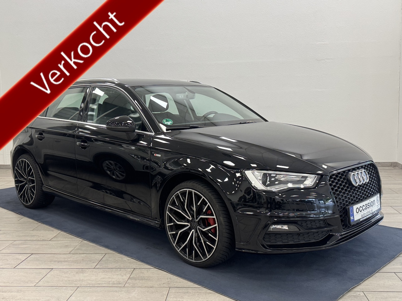 Audi A3 Sportback - S-LINE 1.2 TFSI (4-CILINDER) / 1e EIG. / AUDI O.H. / NAVI / 19" / - AutoWereld.nl