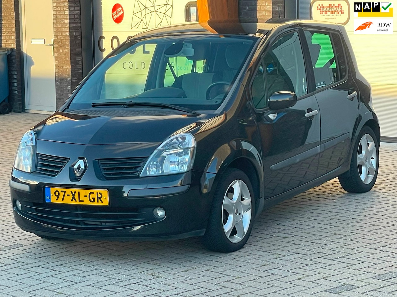 Renault Modus - 1.4-16V Dynamique Nwe Distr Riem & Apk Airco LM-V Trekhaak - AutoWereld.nl