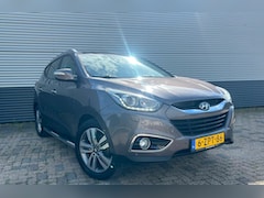 Hyundai ix35 - 2.0i i-Catcher AUTOMAAT | PANO | TREKHAAK | CAMERA | 18" LMV | NAP