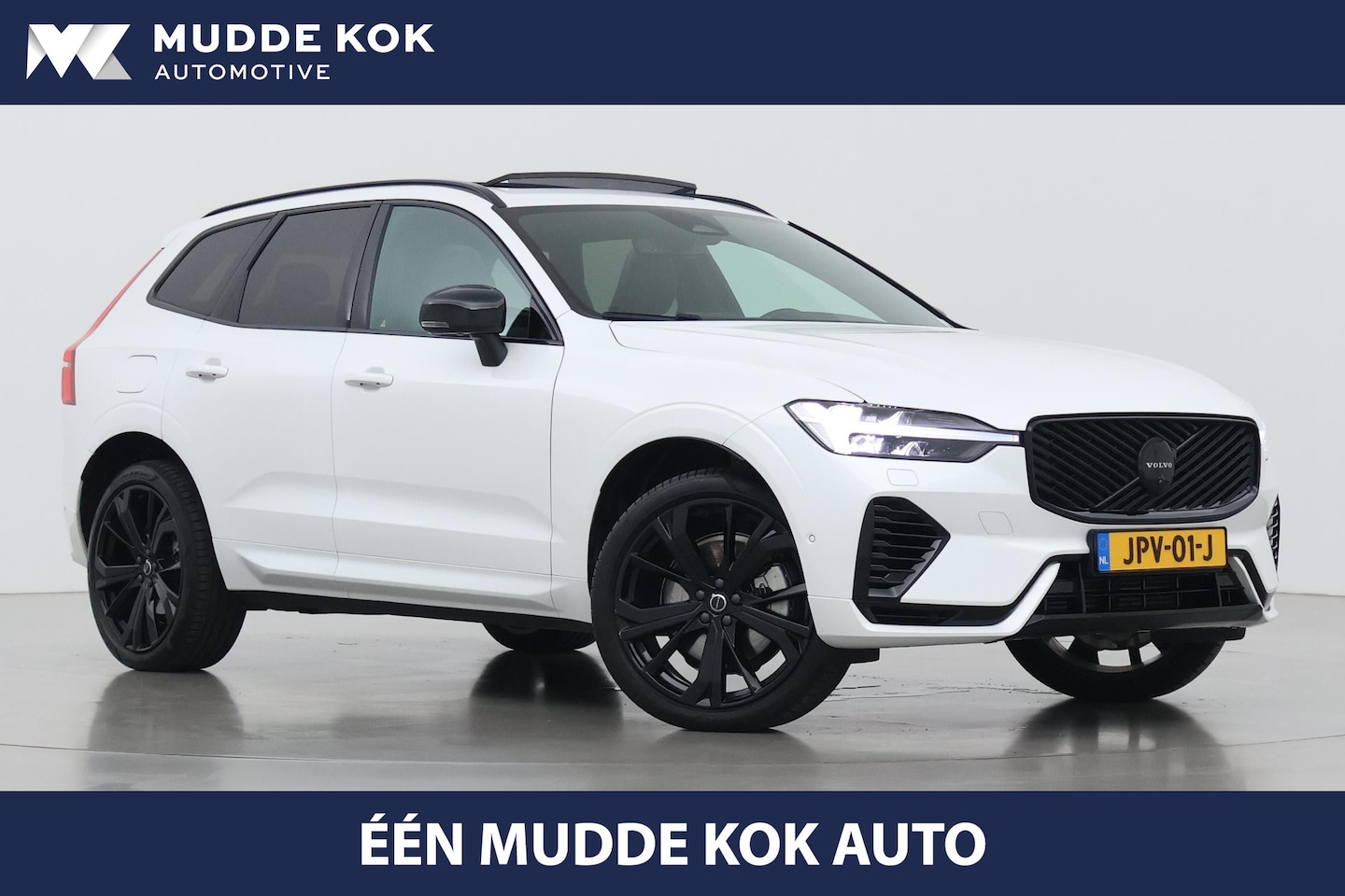 Volvo XC60 - T6 Ultra Black Edition | Harman/Kardon | Panoramadak | ACC | Trekhaak | 360° Camera | Stoe - AutoWereld.nl