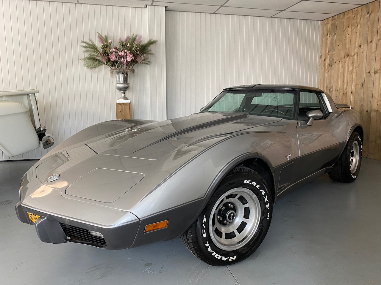 Chevrolet Corvette - , 25TH ANNIVERSARY,NL GELEVERD, ,MATCHING NUMBERS, UNIEK, WEINIG KM, ETC... - AutoWereld.nl