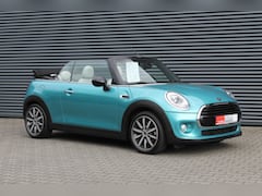 MINI Cooper - Cabrio 1.5 Cooper Serious Business Uitv. NAVIGATIE