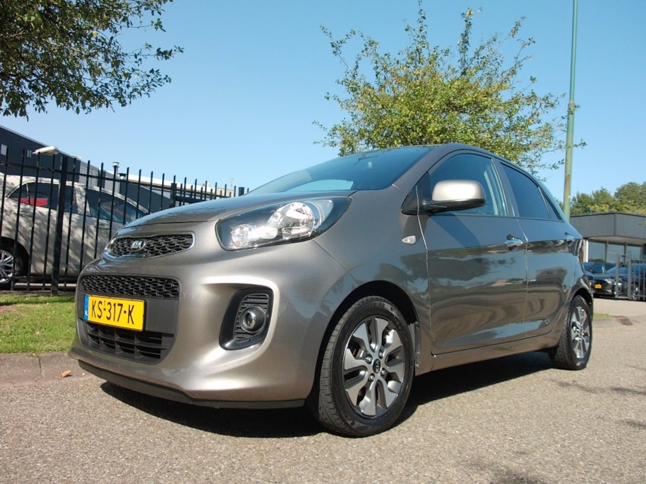 Kia Picanto - 1.0 CVVT 69 PK ISG 5D Super Pack Clima Navi LM - AutoWereld.nl