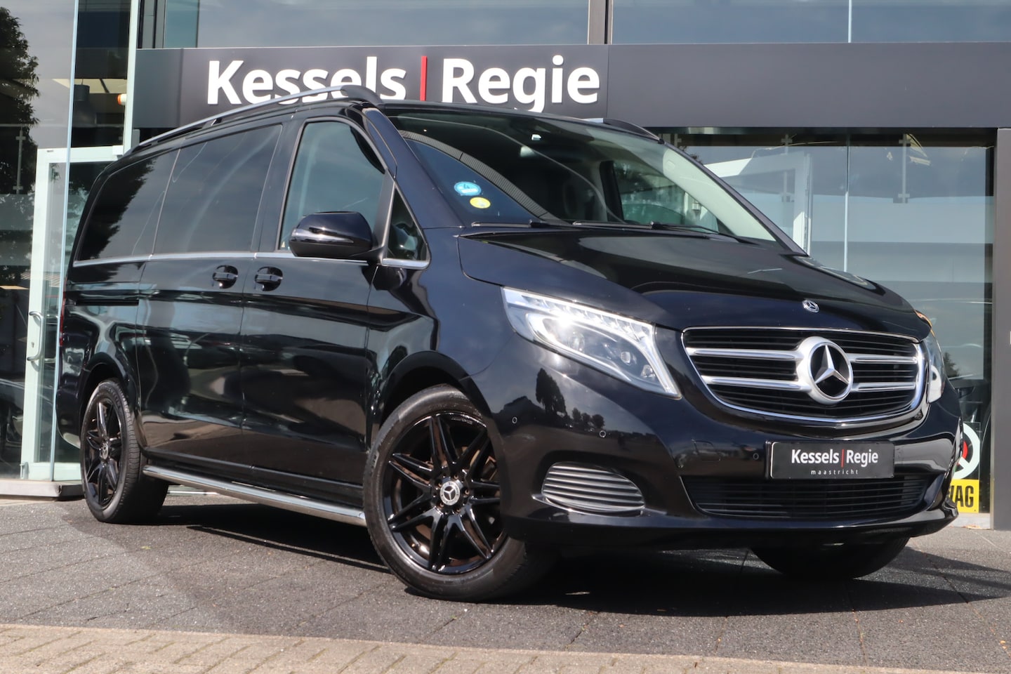 Mercedes-Benz V-klasse - DC | L+R schuifdeuren | Leer | Led | Camera | Navi | Afn. Trekhaak - AutoWereld.nl