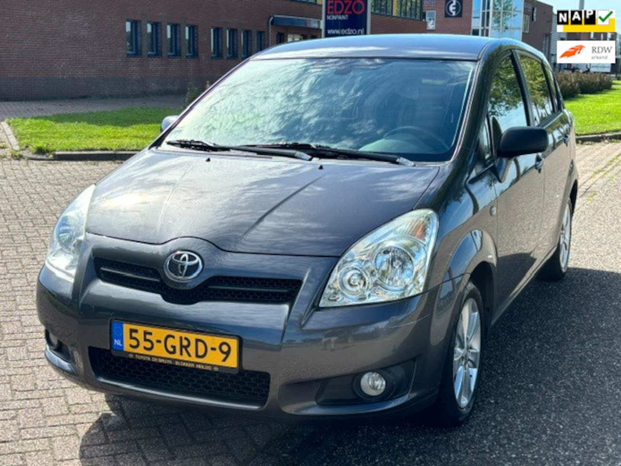 Toyota Verso - 1.8 VVT-i Luna 7 Pers. Automaat ECC Audio-CD/MP3 Cruise PDC ABS ESP LMV 16" EBD Trekhaak D - AutoWereld.nl