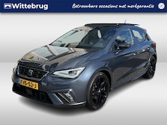 SEAT Ibiza - 1.0 TSI FR Black Edition / AUTOMAAT/ PANO/ ADAPT-CRUISE/ DIGITAL DASH/ NAVI/ FULL LINK/ CL