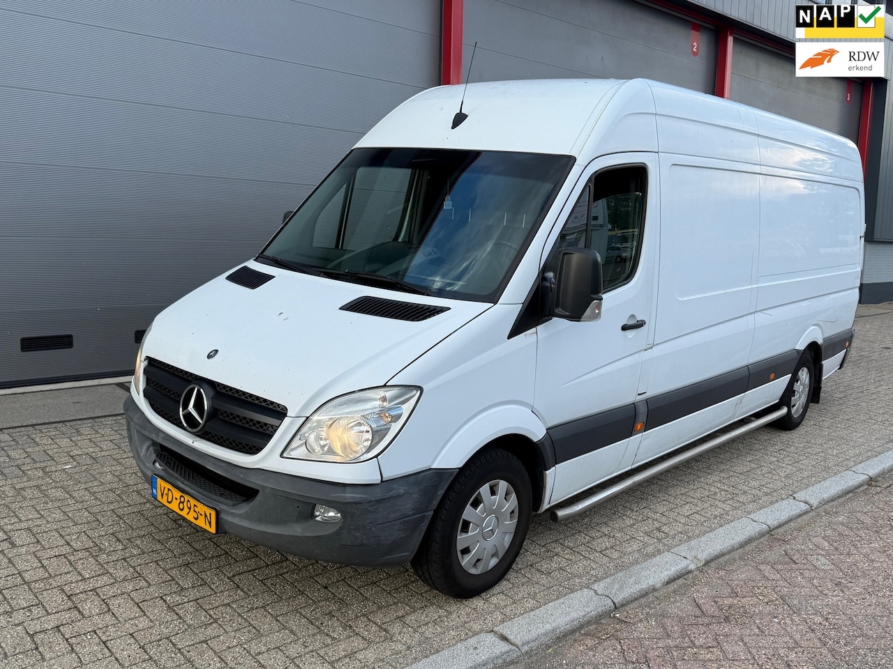 Mercedes-Benz Sprinter - 313 2.2 CDI 432L EHD 313 2.2 CDI 432L EHD - AutoWereld.nl