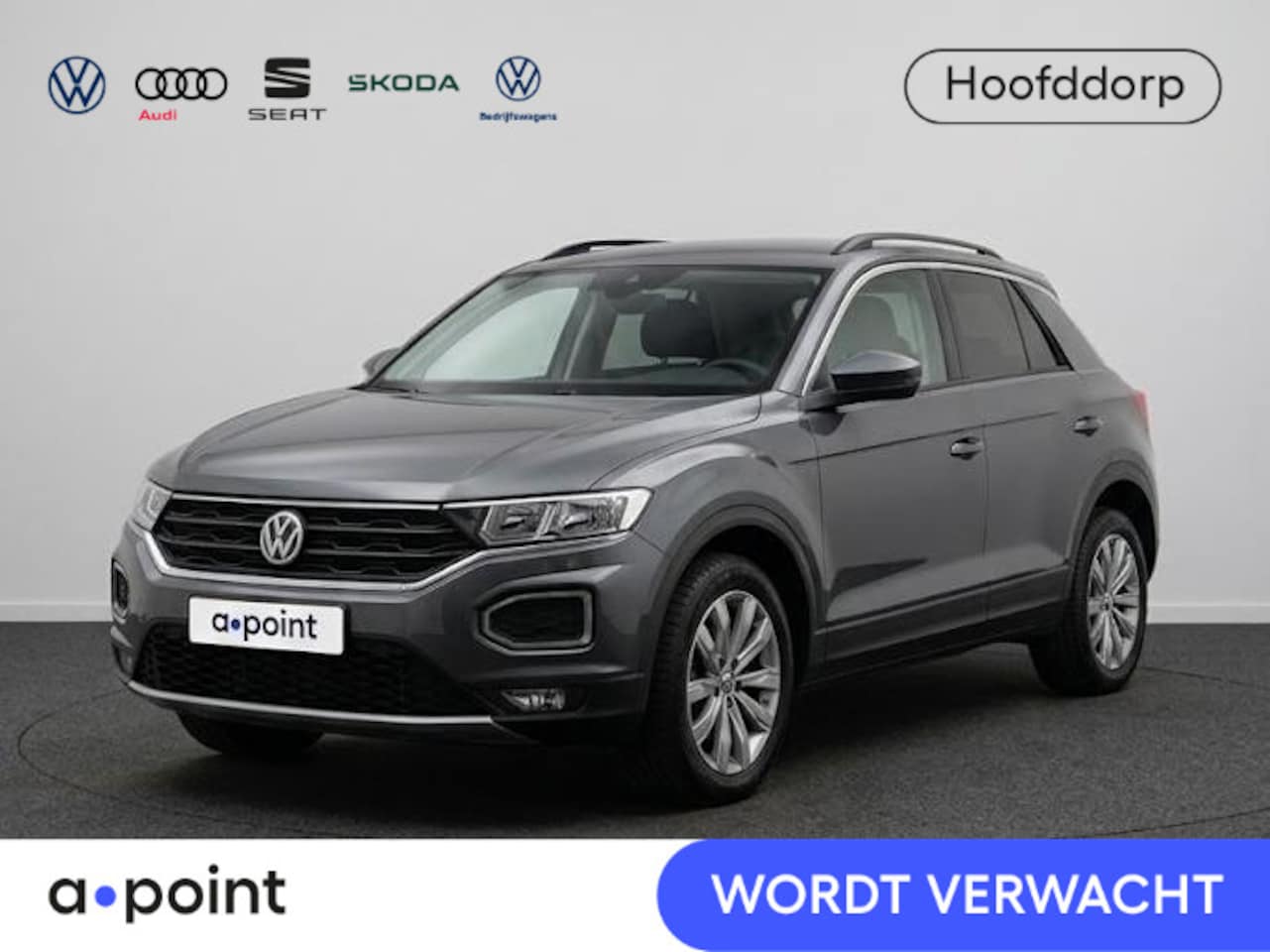 Volkswagen T-Roc - 1.0 TSI Style 110 PK | Navigatie | 17" LM velgen | Alarm | Privacy glas | - AutoWereld.nl