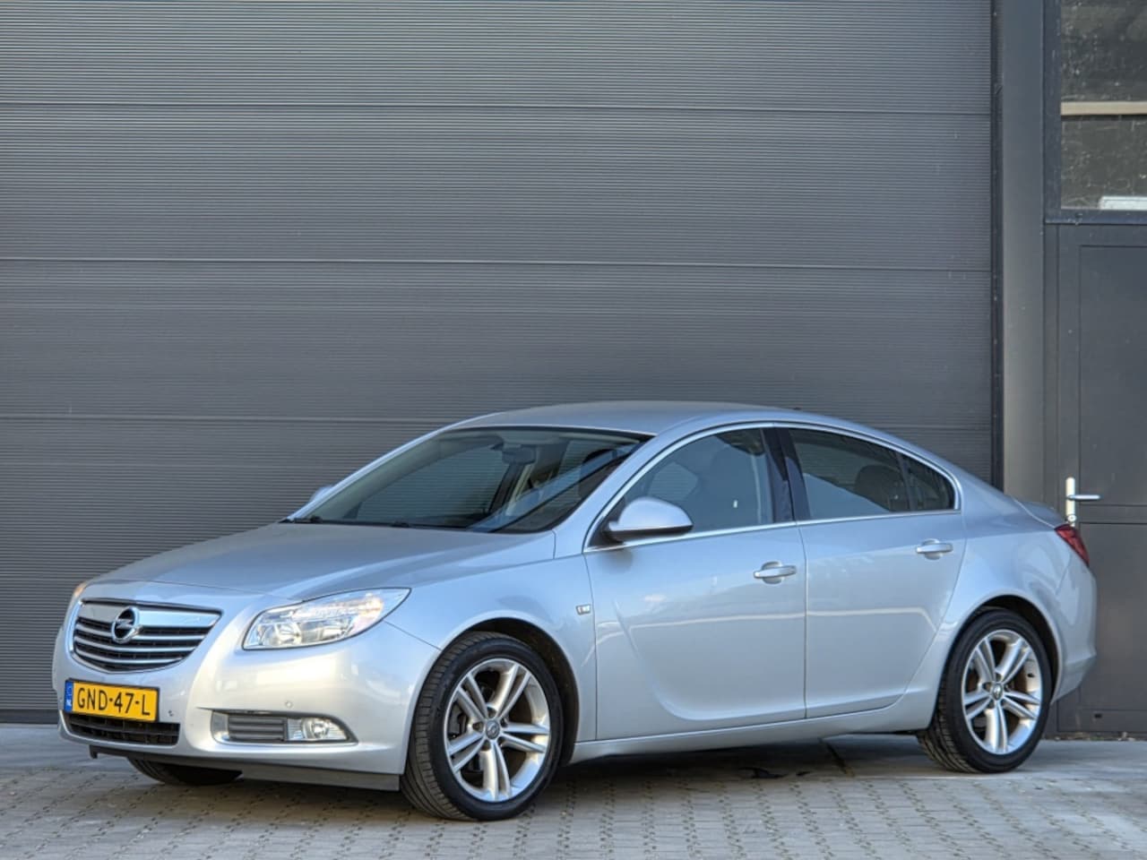 Opel Insignia - 1.8 Cosmo goed onderhouden apk '27! - AutoWereld.nl