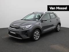 Kia Stonic - 1.0 T 100 Pure | Airconditioning | Apple Carplay/Android Auto | Parkeersensoren | Lichtmet
