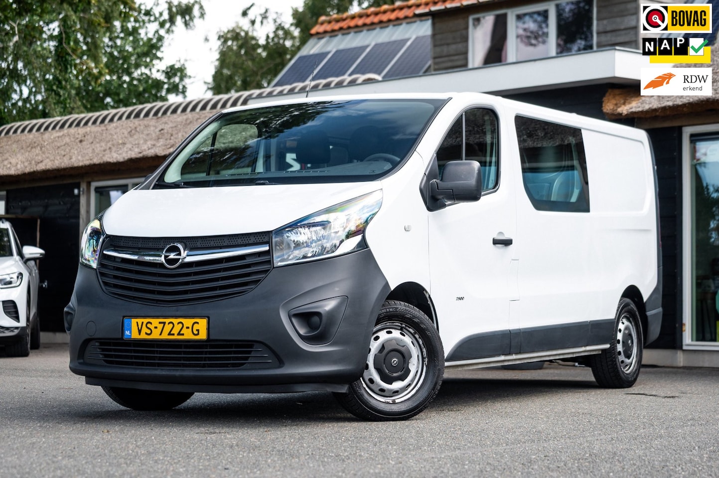 Opel Vivaro - 1.6 CDTI L2H1 Dubbele Cabine I Trekhaak I 6 Persoons I Airco I Cruise I Navigatie I Blueto - AutoWereld.nl