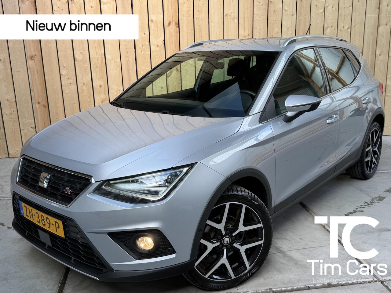 SEAT Arona - 1.0 TSI FR Business Intense Automaat | Alcantara bekleding | Achteruitrijcamera | Adaptiev - AutoWereld.nl