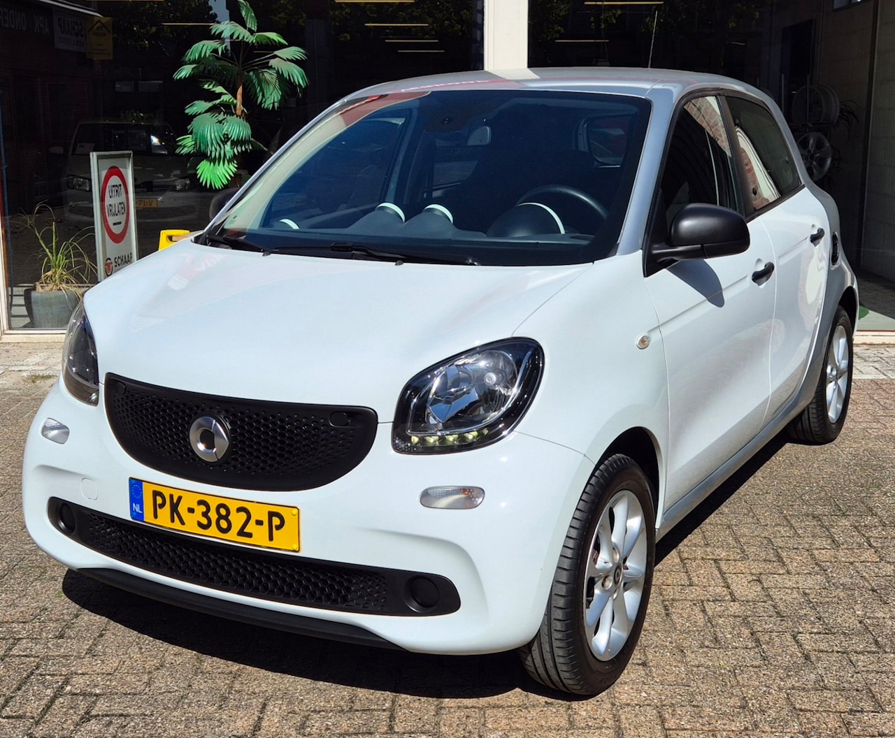 Smart Forfour - 1.0 Pure 1.0 Pure - AutoWereld.nl