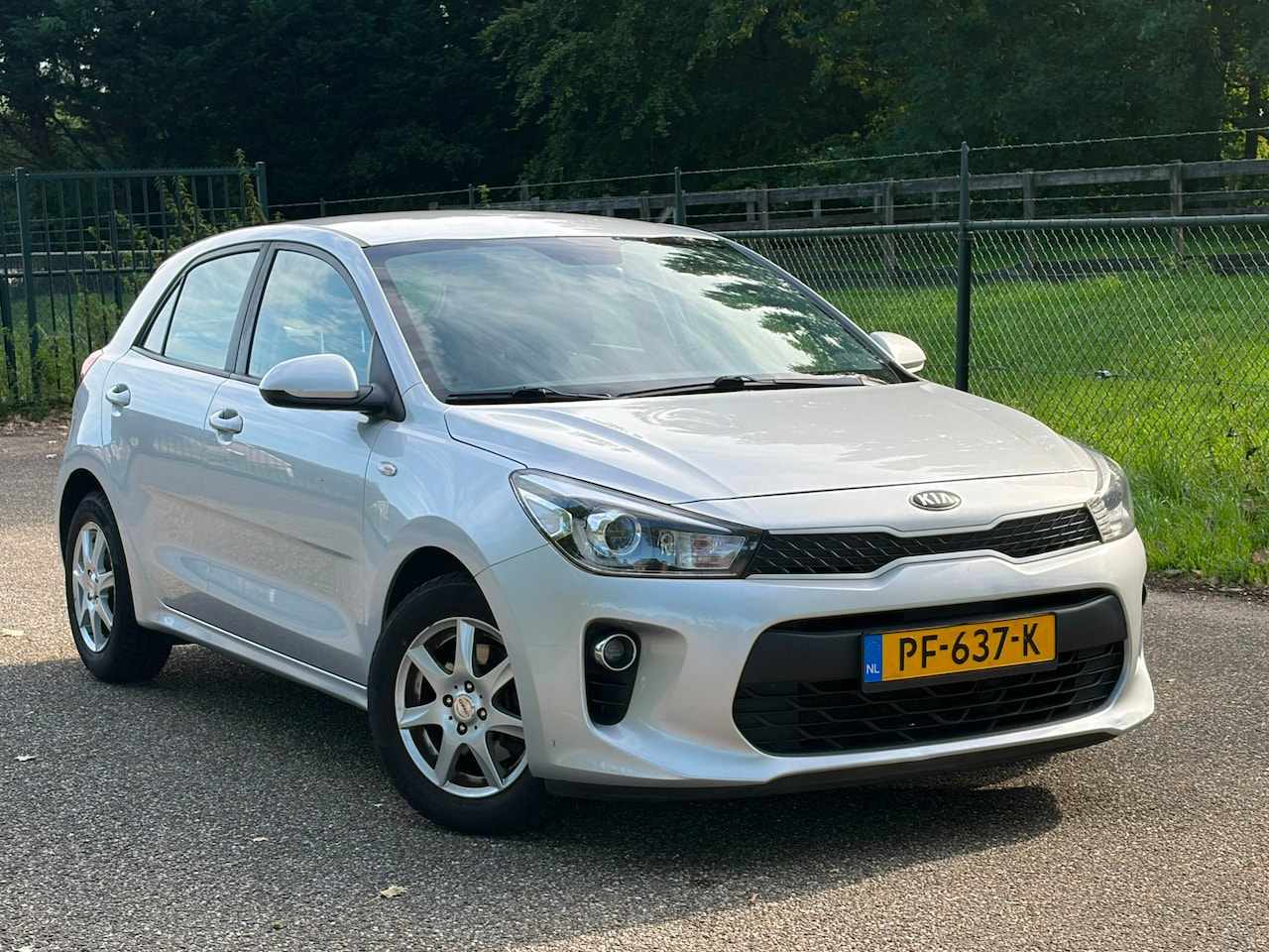 Kia Rio - 1.0 TGDI ComfortLine /Carplay/Airco/ - AutoWereld.nl