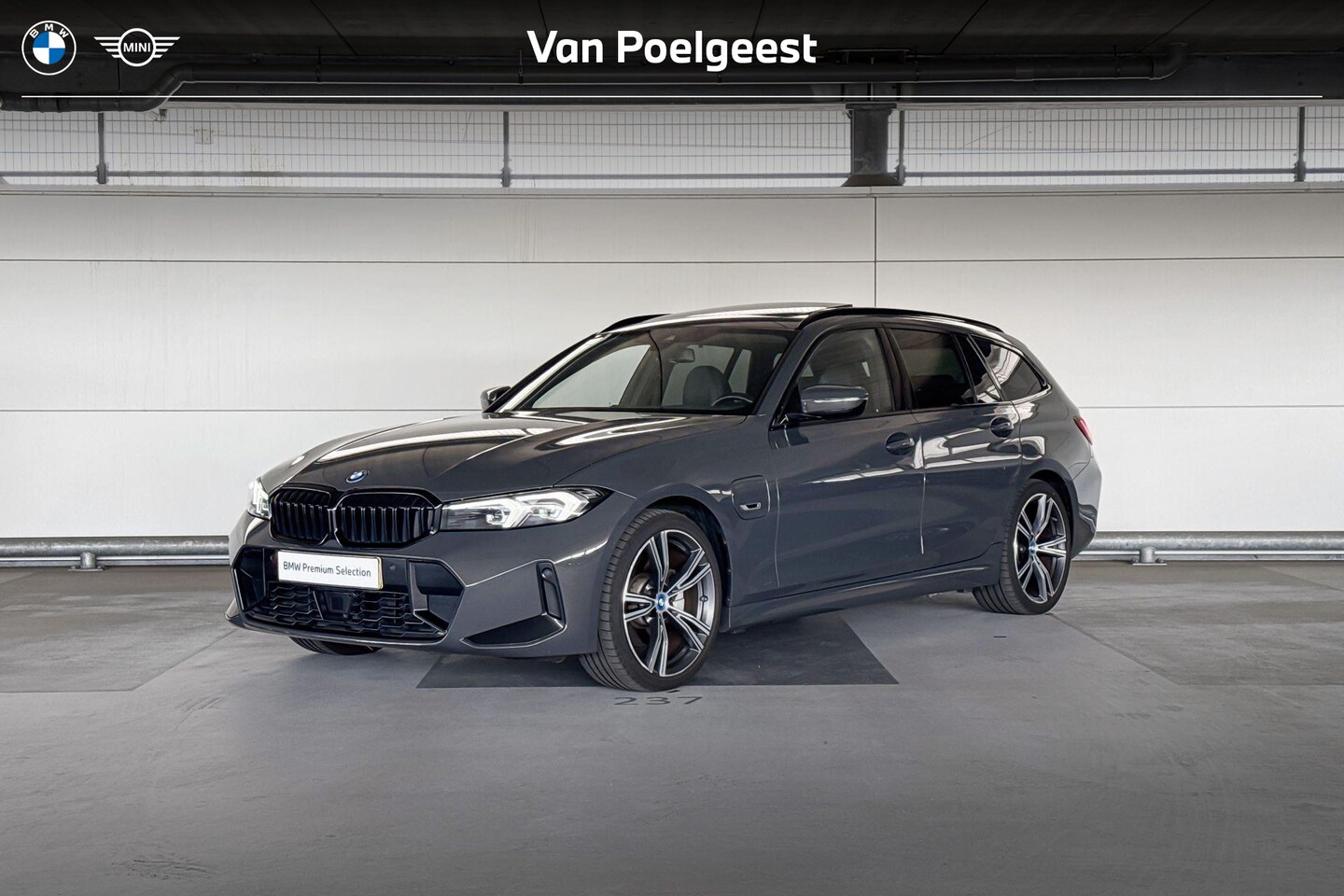 BMW 3-serie Touring - M-Sport 320e - AutoWereld.nl
