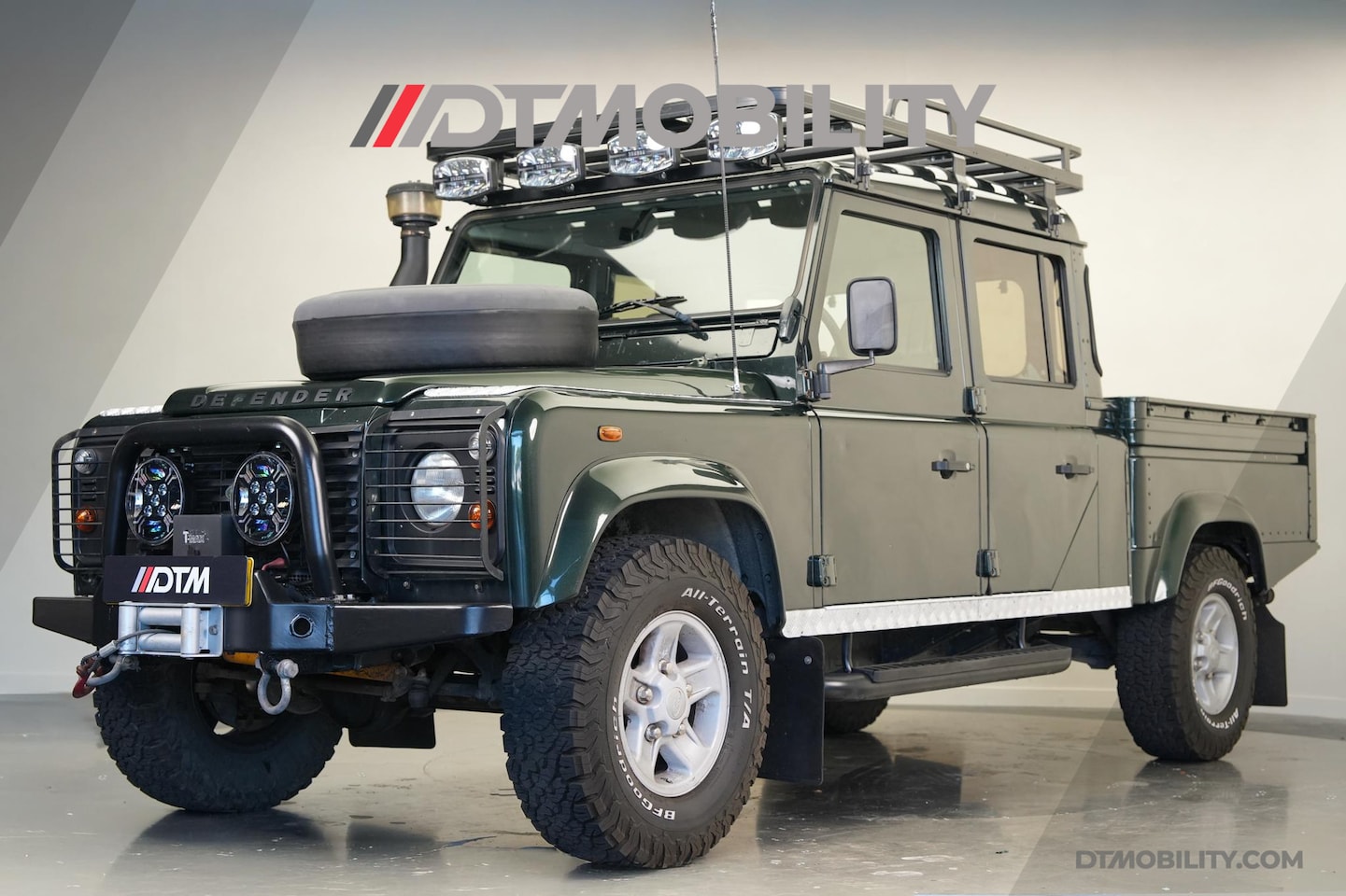 Land Rover Defender 130 - 2.5 Td5 130" Crew Cab | Verstralers | Leder | Nette staat! - AutoWereld.nl