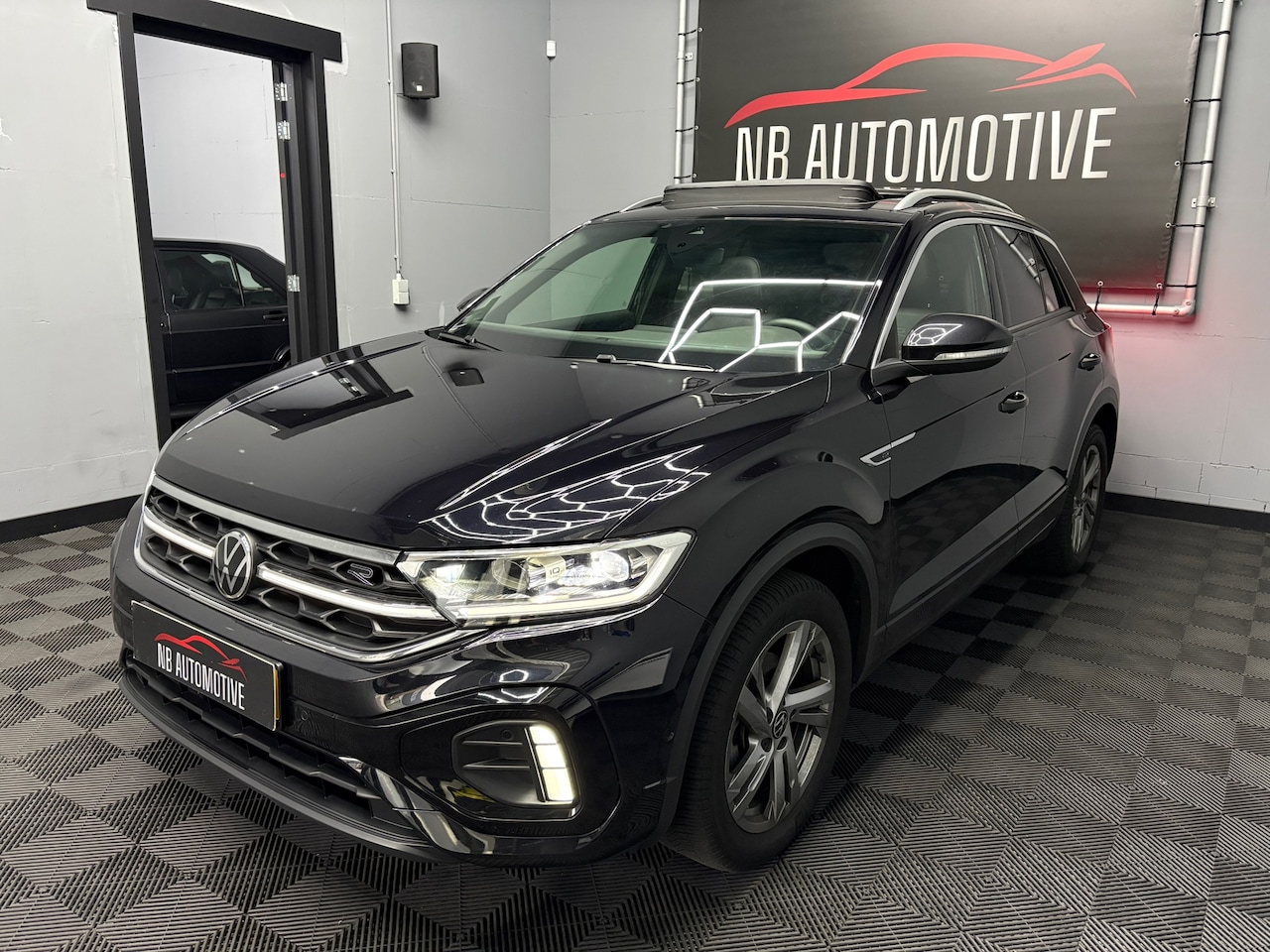 Volkswagen T-Roc - 1.5 TSI R-Line 1.5 TSI R-Line - AutoWereld.nl