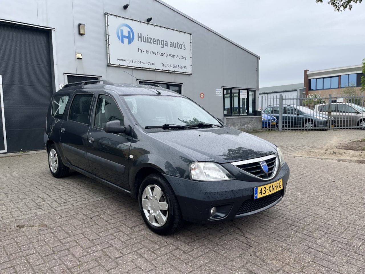 Dacia Logan MCV - 1.6-16V Lauréate| AIRCO| Export!| - AutoWereld.nl