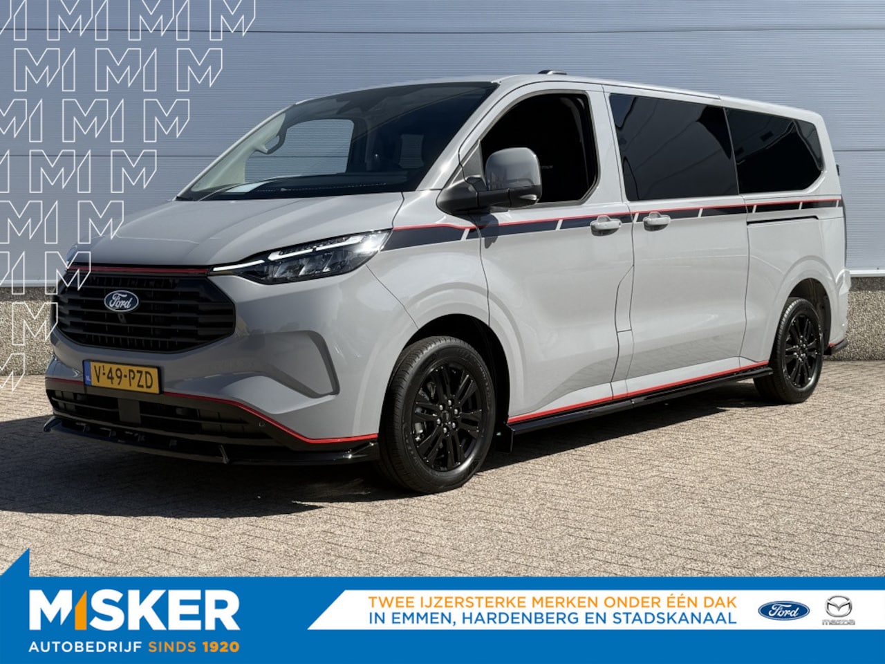 Ford Transit Custom - 320 2.5 PHEV L2H1 GREY PLATINUM - AutoWereld.nl