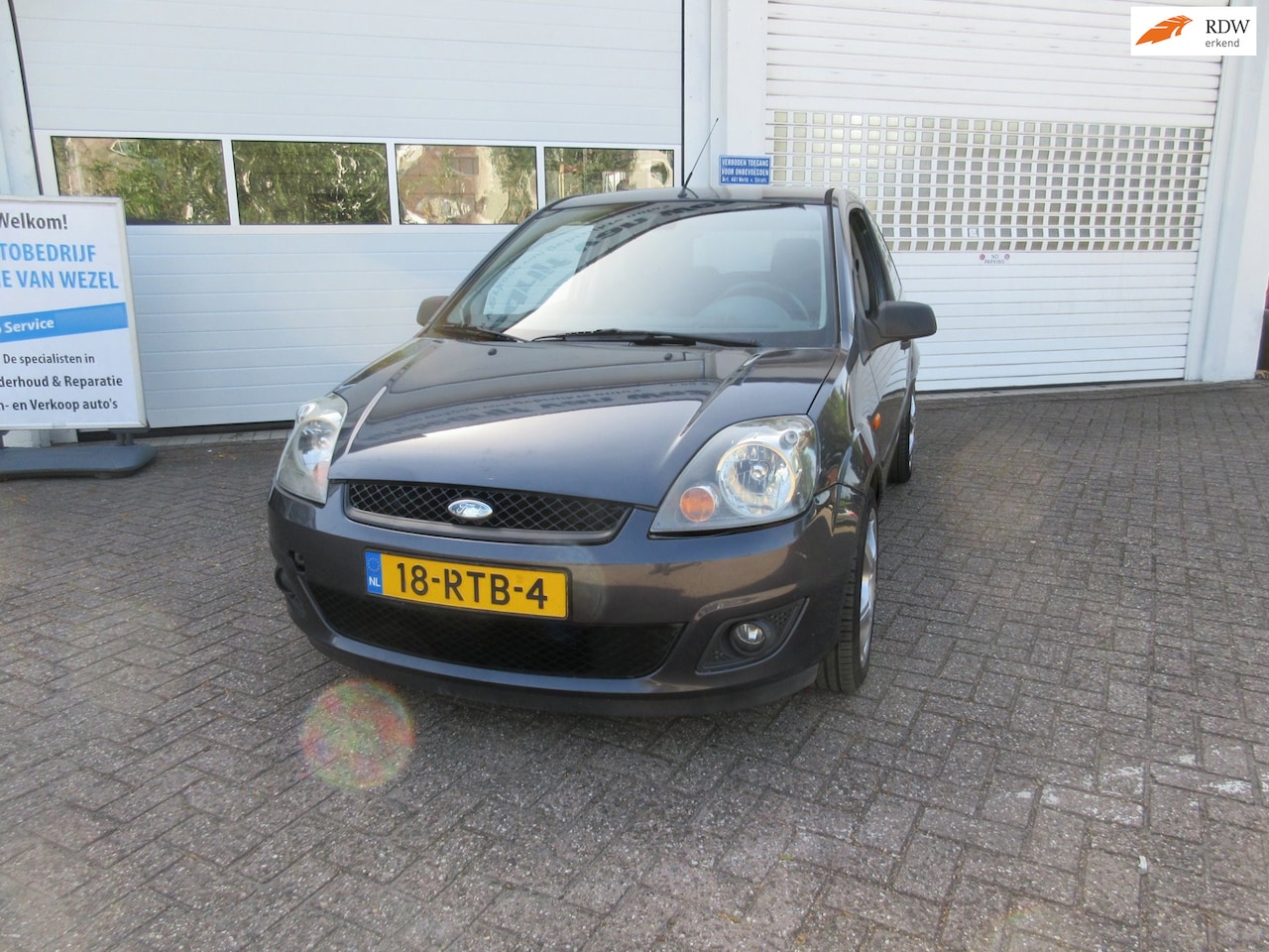 Ford Fiesta - 1.3-8V Style airco - AutoWereld.nl