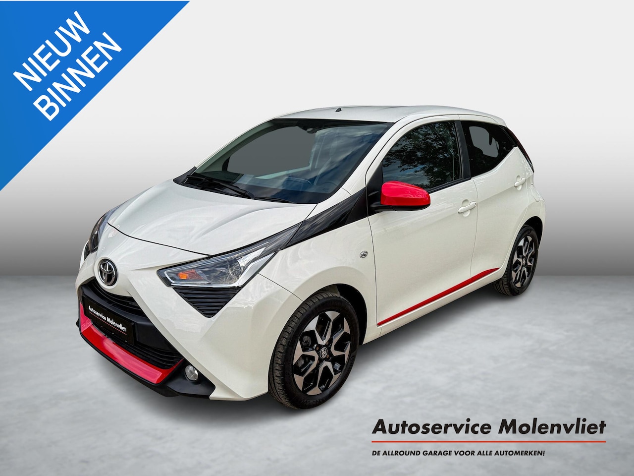 Toyota Aygo - 1.0 VVT-i x-play 1.0 VVT-i x-play - AutoWereld.nl