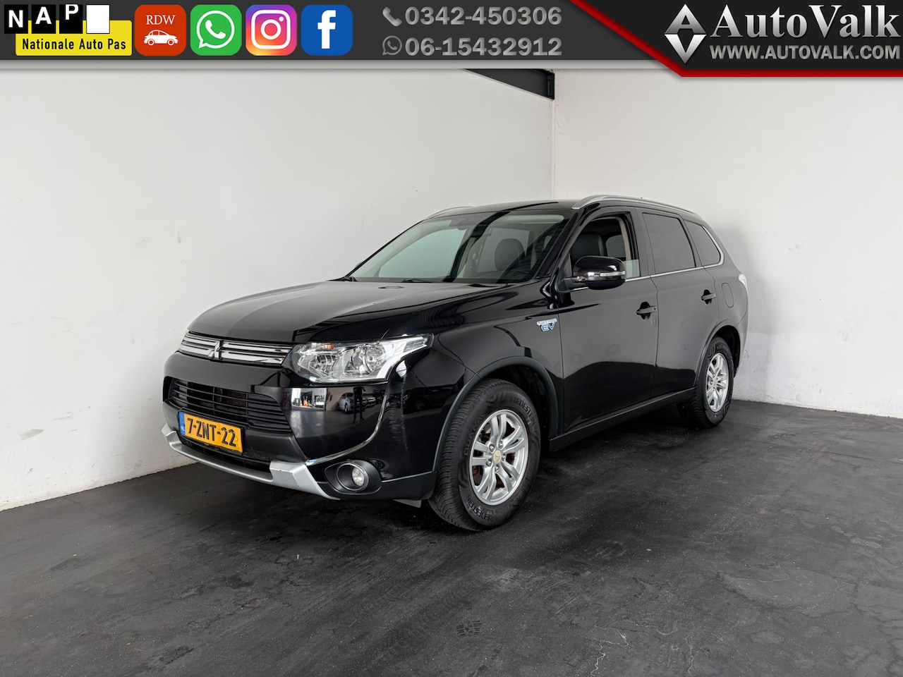 Mitsubishi Outlander - 2.0 PHEV Business Edition X-Line 2.0 PHEV Business Edition X-Line - AutoWereld.nl