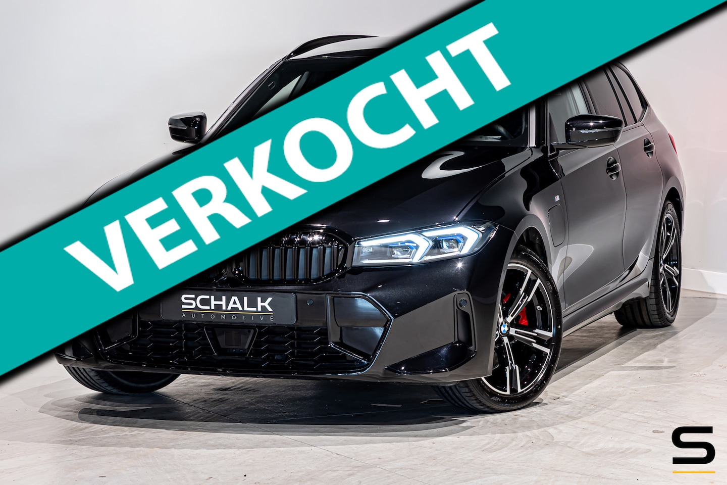 BMW 3-serie Touring - 330e|M-sport|ACC|360cam|HUD|Fisc€59.000 - AutoWereld.nl