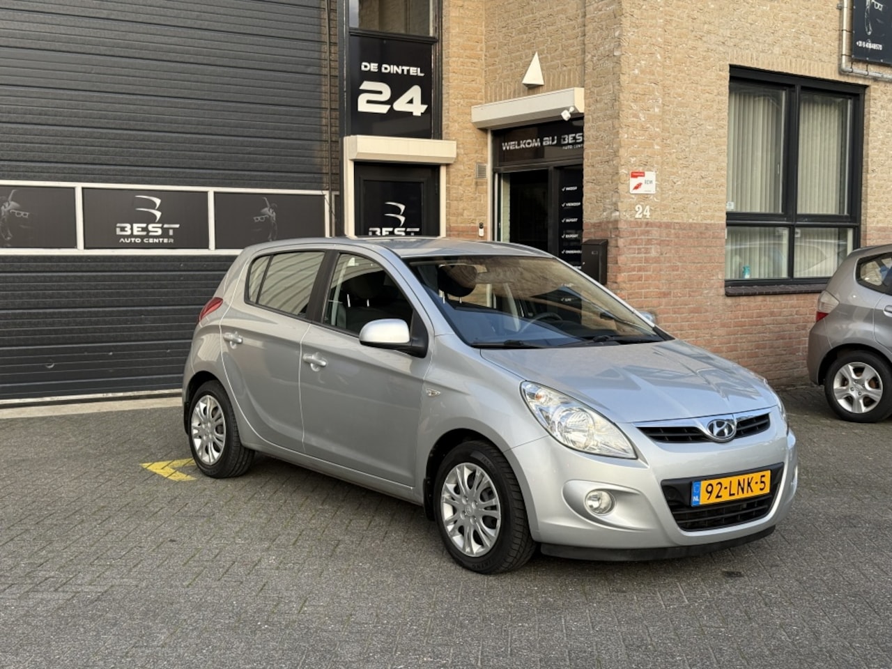 Hyundai i20 - 1.2i Business Ed. - AutoWereld.nl