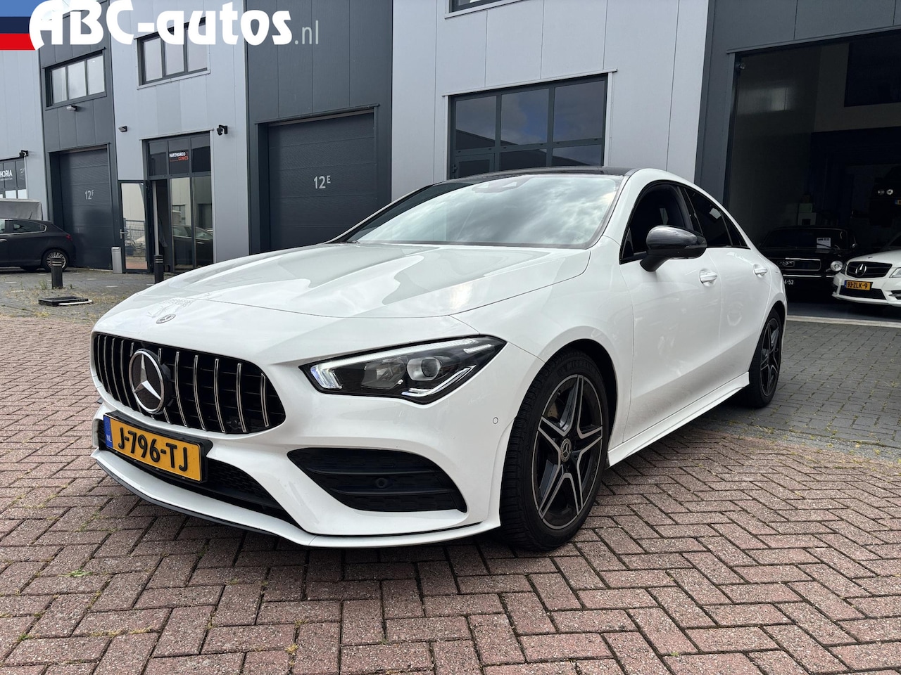 Mercedes-Benz CLA-Klasse - 220 4MATIC AMG Premium - AutoWereld.nl