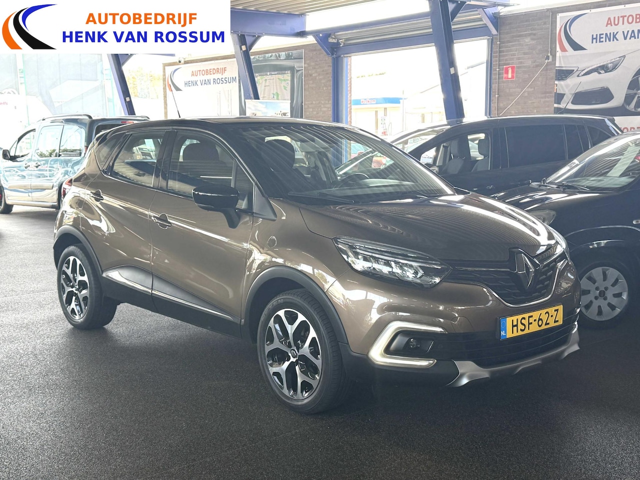 Renault Captur - 1.2 TCe Intens Clima | Keyless | Navi | Camera | PDC voor en achter. - AutoWereld.nl