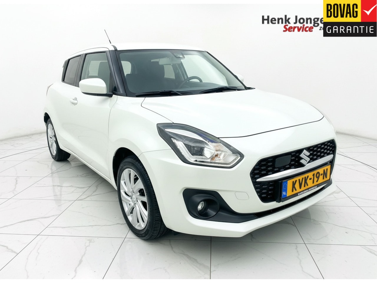 Suzuki Swift - 1.2 Select Smart Hybrid uit 2025 Rijklaar + 12 maanden Bovag-garantie Henk Jongen Auto's i - AutoWereld.nl