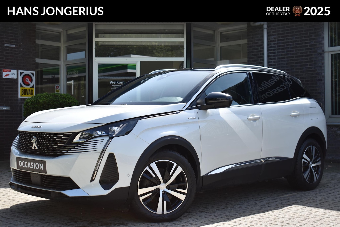 Peugeot 3008 - 1.6 HYbrid 225 Blue Lease GT | TREKHAAK | CAMERA | STOELVERWARMING | NAVI | ALL-SEASONBAND - AutoWereld.nl