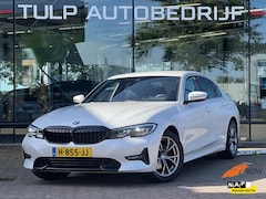 BMW 3-serie - 320i Executive Edition Sportline Trekhaak NL NAP