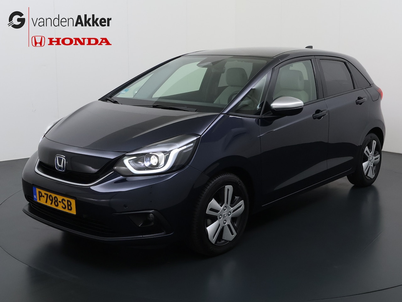 Honda Jazz - Hybrid 1.5 i-MMD 109pk Hybrid CVT Executive - AutoWereld.nl