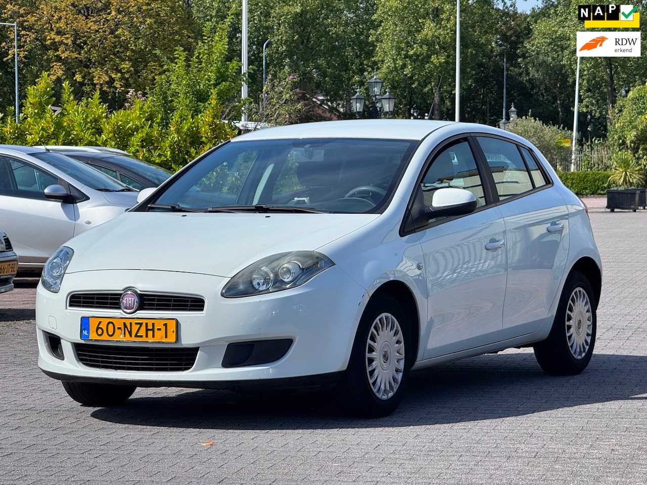 Fiat Bravo - 1.4 Actual | APK 15-04-2027 | Airco | Cruise control | Elektrische ramen en spiegels | Ond - AutoWereld.nl