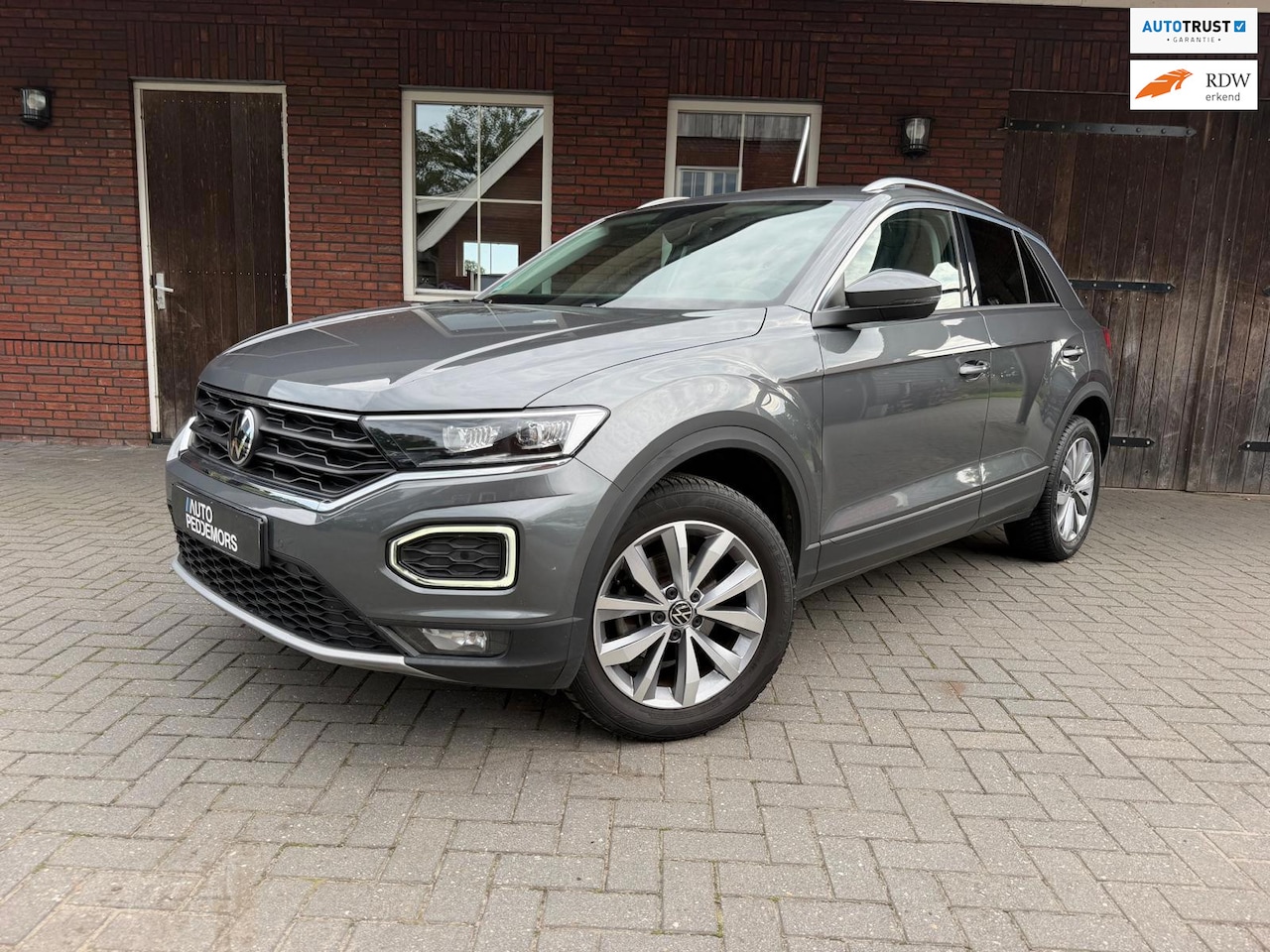 Volkswagen T-Roc - 1.5 TSI Style 150pk| ACC| Camera| LED| Carplay - AutoWereld.nl
