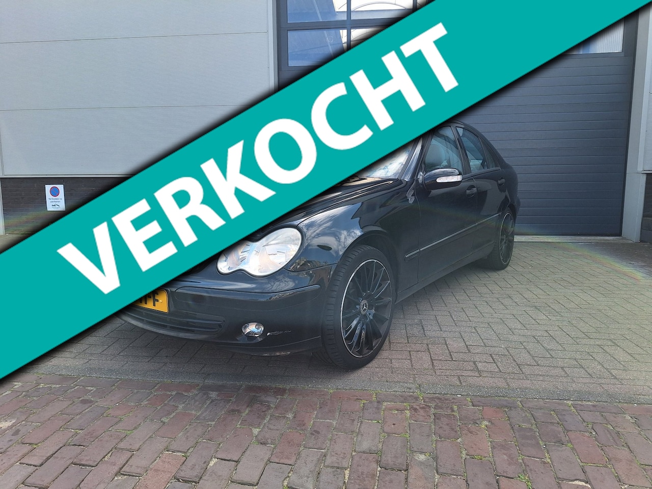 Mercedes-Benz C-klasse - | 180 K. Classic | Automaat | - AutoWereld.nl
