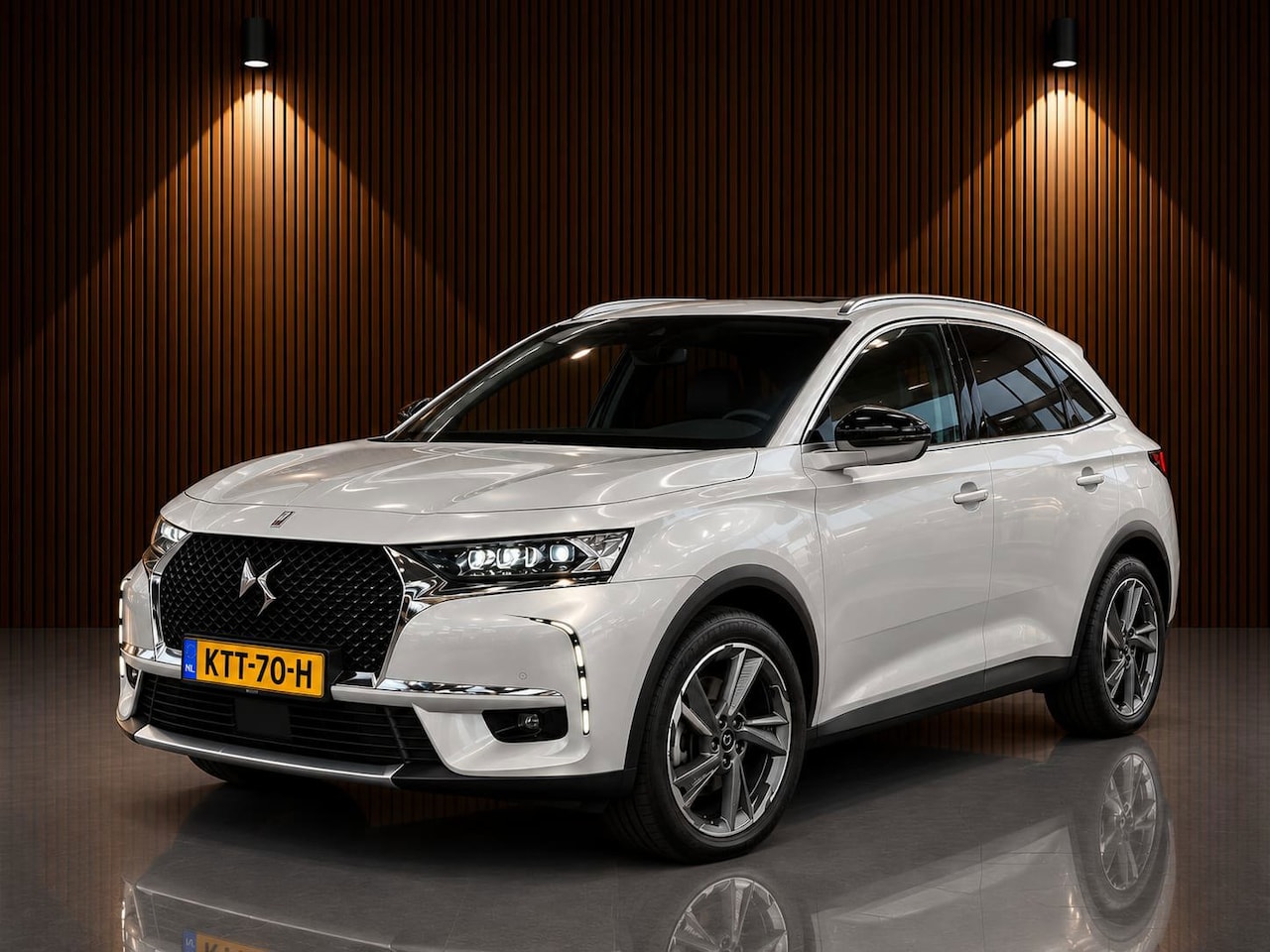 DS 7 Crossback - E-Tense Performance Line Rivolli - AutoWereld.nl