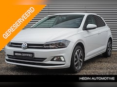 Volkswagen Polo - 1.0 TSI Comfortline / Parkeersensoren voor & achter / Navigatie / Donker Glas / Apple Car