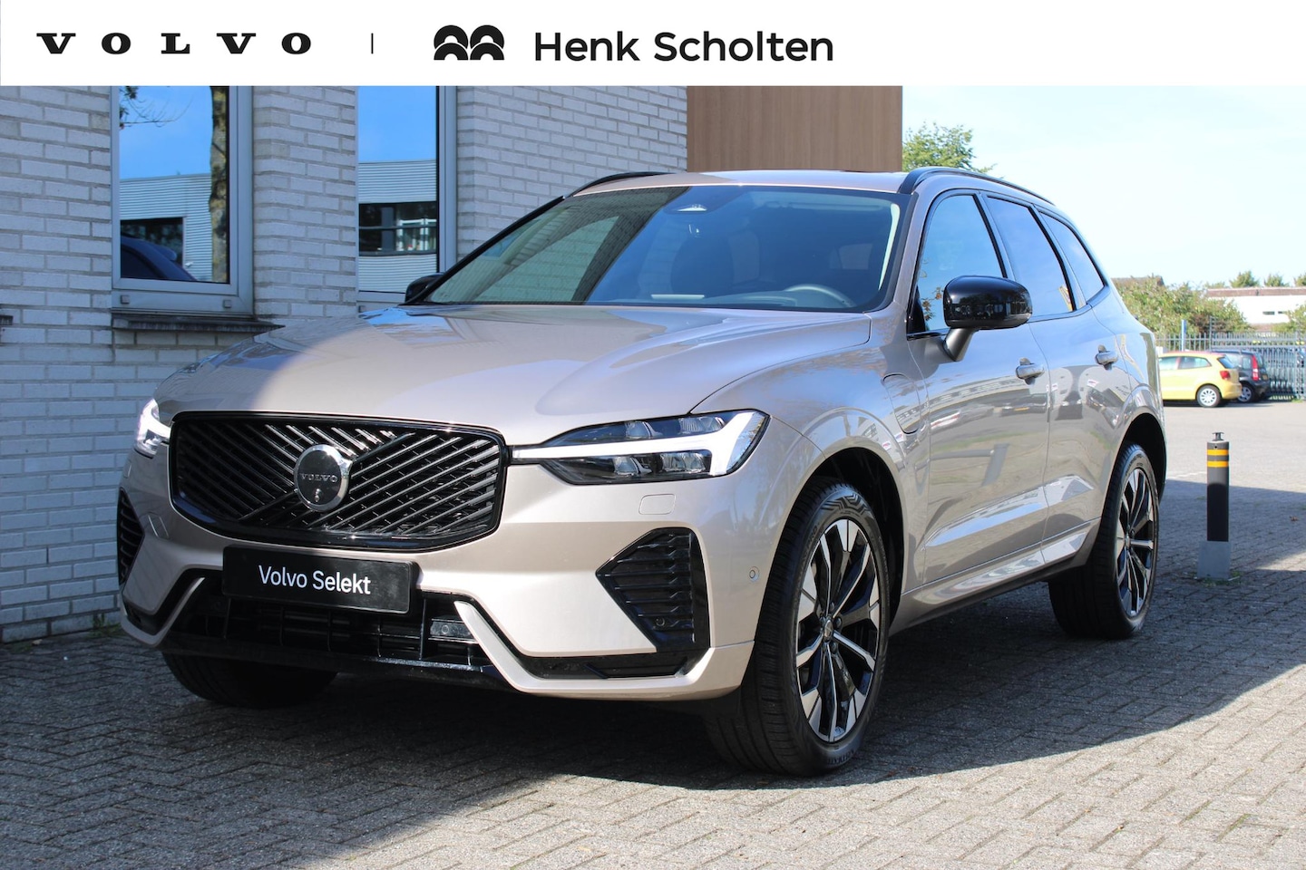 Volvo XC60 - 2.0 T6 Plug-in hybrid AWD Ultra Dark 2.0 T6 Plug-in hybrid AWD Ultra Dark - AutoWereld.nl