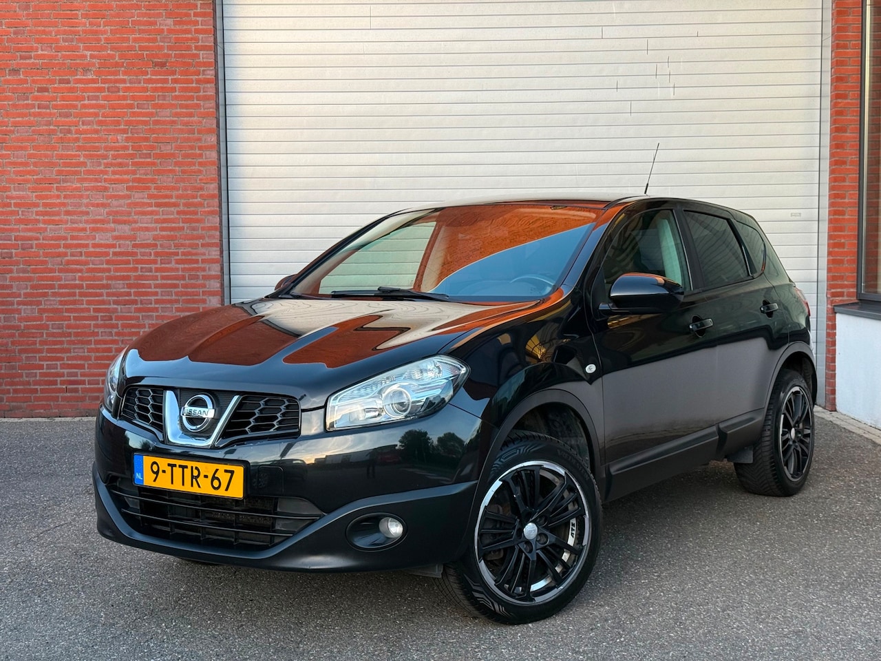 Nissan Qashqai - 1.6 Acenta | NEW APK | SCHAKEL | AIRCO | - AutoWereld.nl