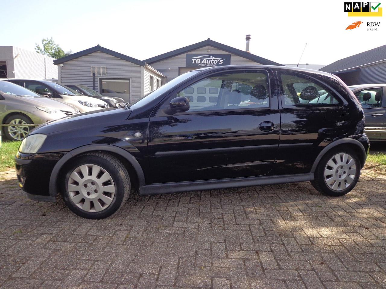 Opel Corsa - 1.4-16V Sport ! APK 29-06-2027 ! - AutoWereld.nl